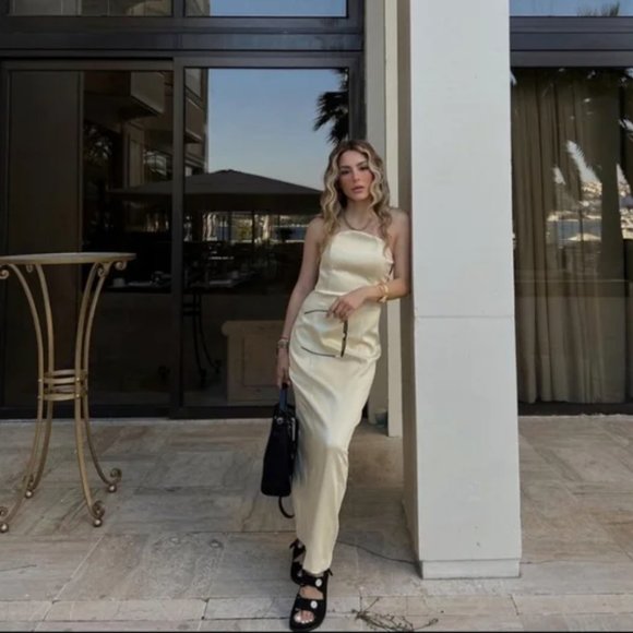 ZARA CHAMPAGNE SATIN EFFECT STRAPLESS TIE UP STRAPPY BACK MIDI MAXI DRESS $129.9 - Picture 11 of 17